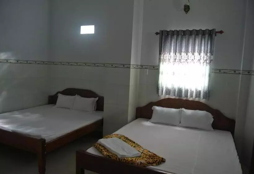 Majatalo Nhà Nghỉ Hoa Lý