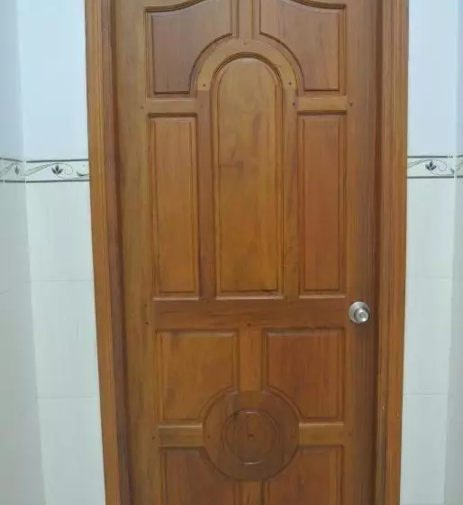 Majatalo Nhà Nghỉ Hoa Lý