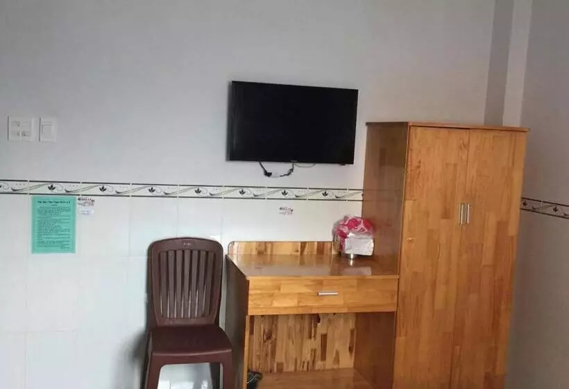 Majatalo Nhà Nghỉ Hoa Lý