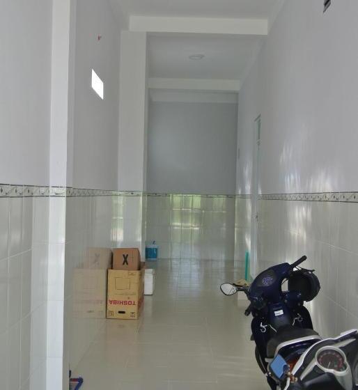 پانسیون Nhà Nghỉ Hoa Lý