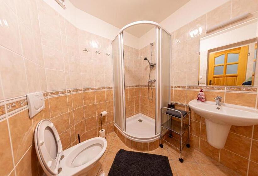 پانسیون Penzion Koula