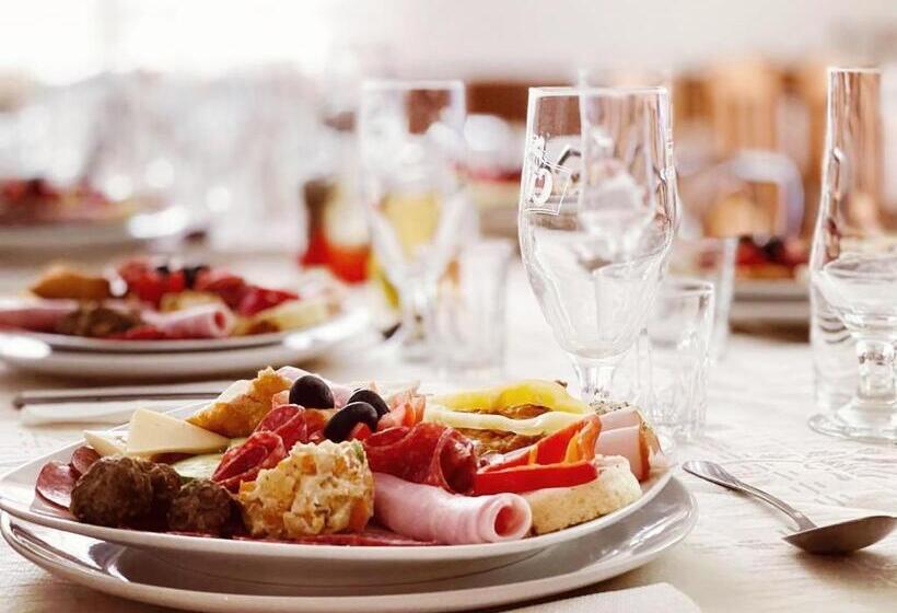 بنسيون Poarta Apusenilor