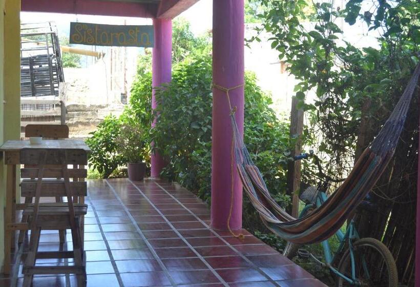 پانسیون Sistarasta