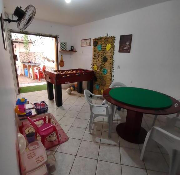 הוסטל Pousada Boto Mar