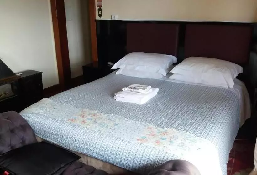 ユースホステル Pousada Monte Carlo