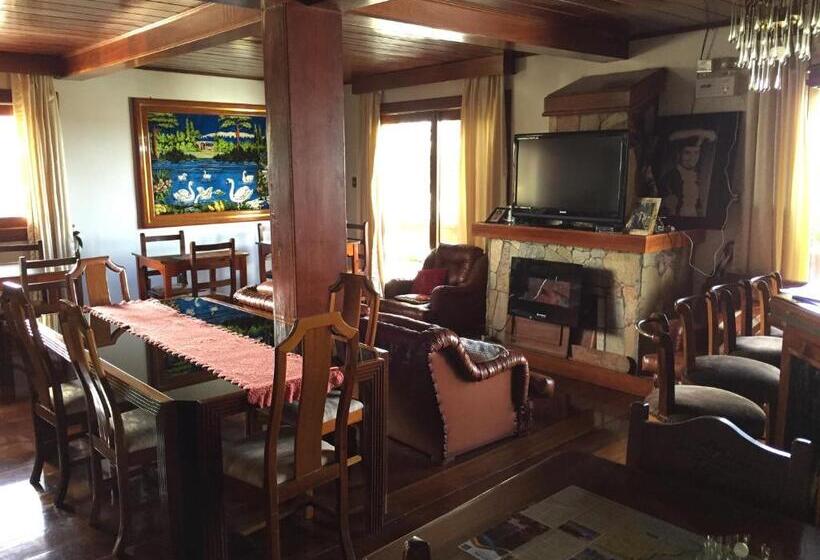 فندق صغير Pousada Monte Carlo