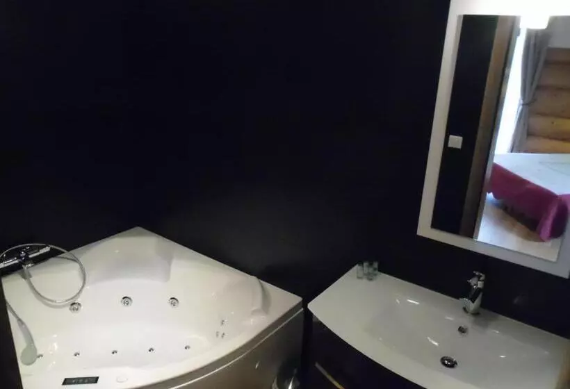 Aamiaismajoitus (B&B) Chambres D Hôtes Les Rondins De La Fecht