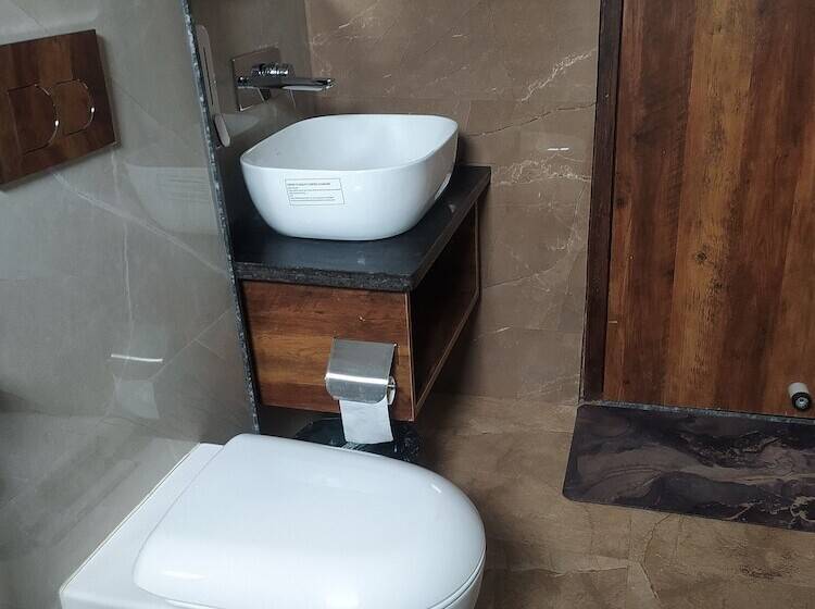 Fressotel Shanti Heritage