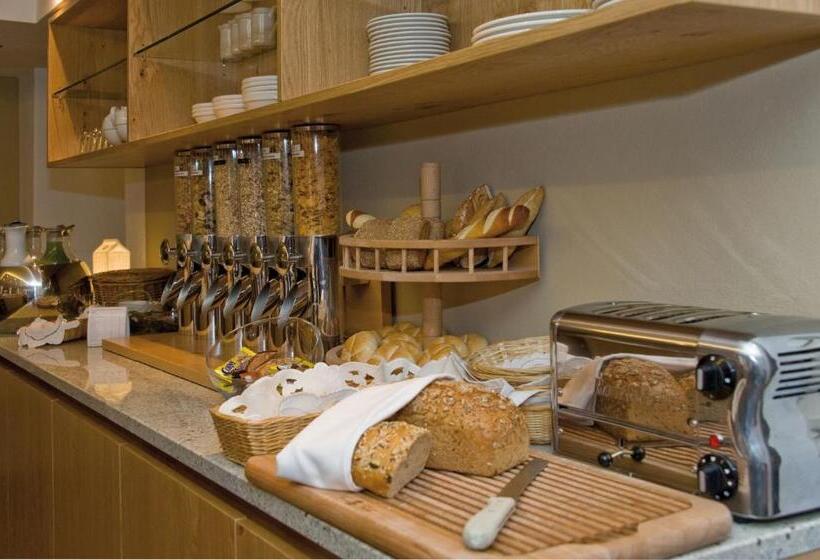 فندق Garni Rauch