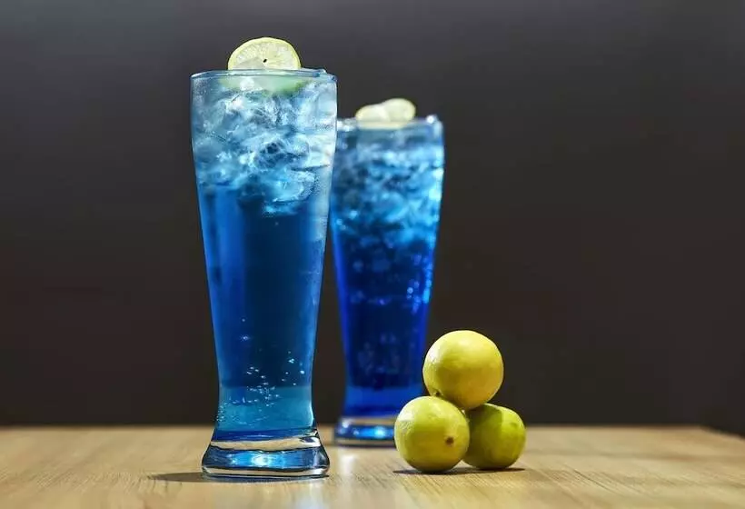 ホテル Holiday Inn Express Bengaluru Bommasandra By Ihg