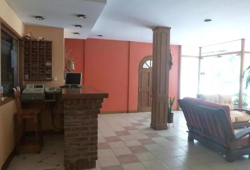 هتل Hosteria Del Sur