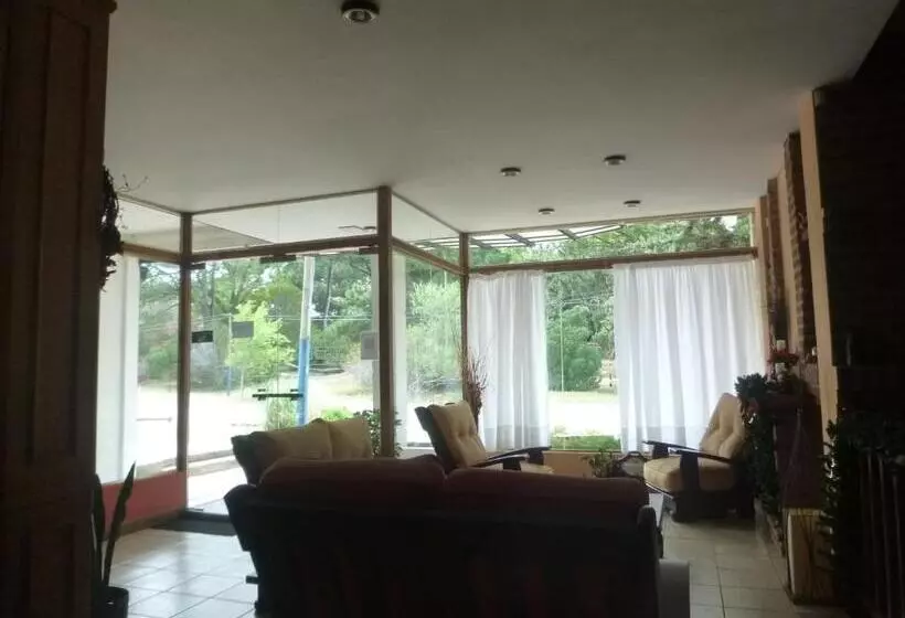 هتل Hosteria Del Sur