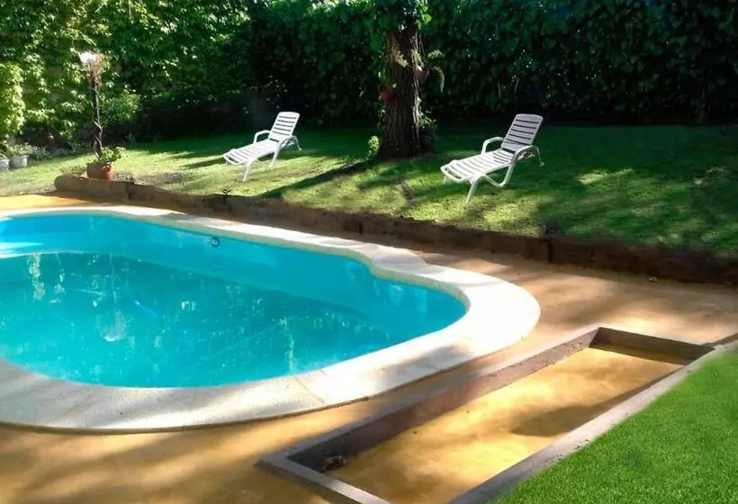 هتل Hosteria Del Sur