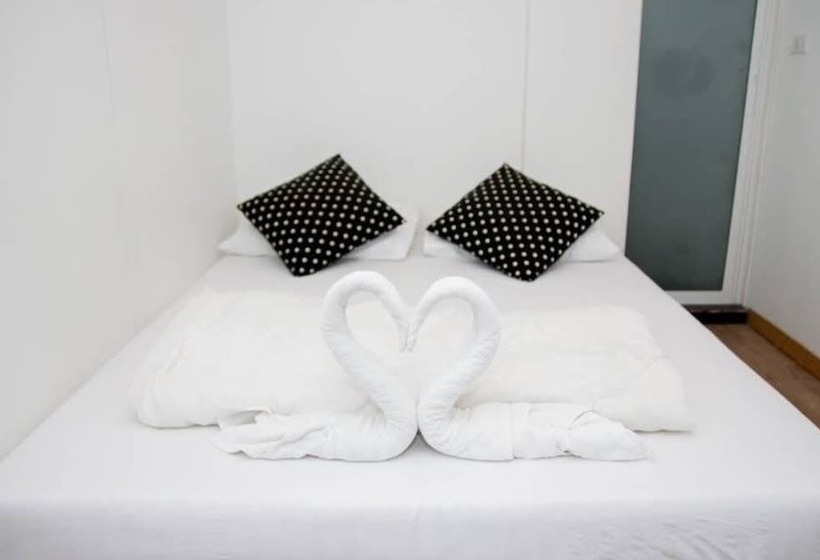 Hotel Innbox Chiangmai