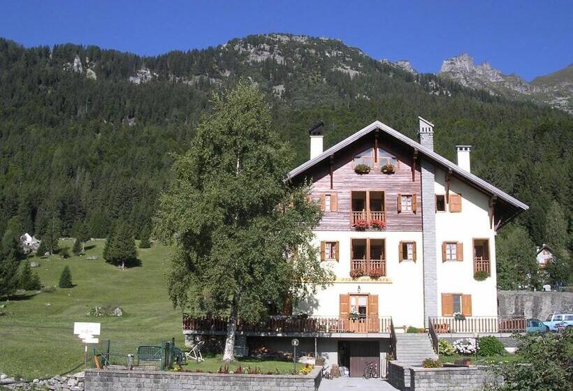 酒店 Pizzo Del Frate