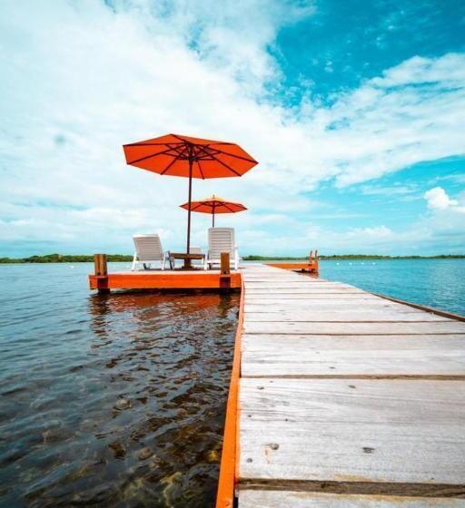 هتل Playa Scondida Baru