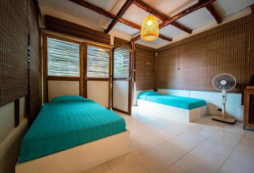 هتل Playa Scondida Baru