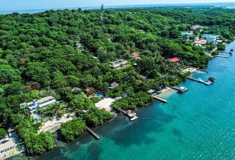 هتل Playa Scondida Baru