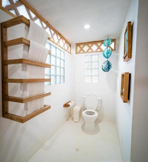 هتل Playa Scondida Baru