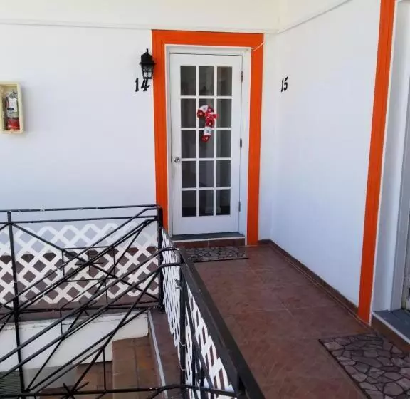 مُتل Royal Budget Inn