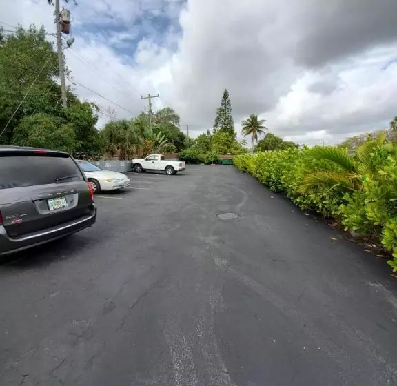 مُتل Royal Budget Inn