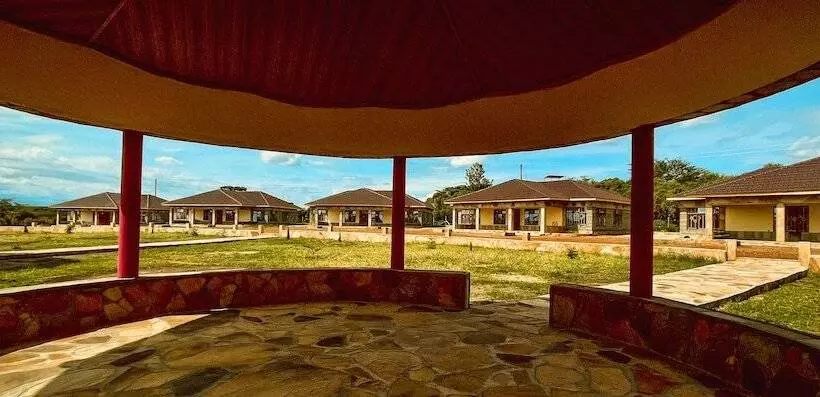 Olakira Mara Homes