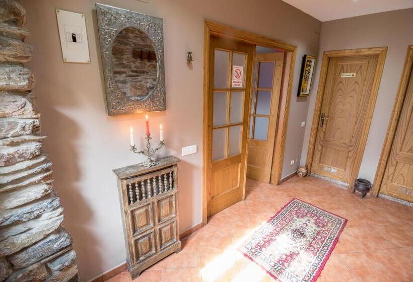 بنسيون Casa Rural La Fuente