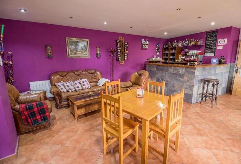 بنسيون Casa Rural La Fuente