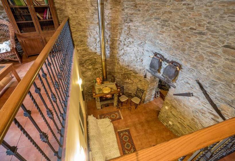 بنسيون Casa Rural La Fuente