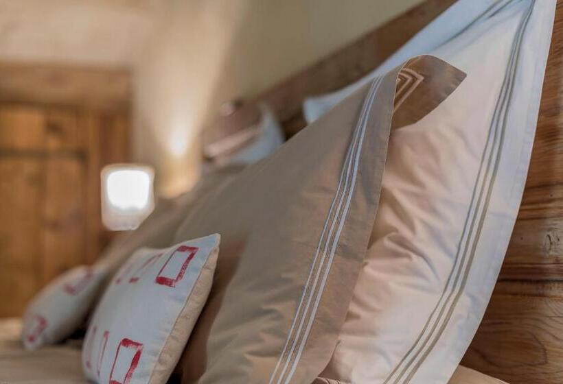 بنسيون Domaine Du Roc