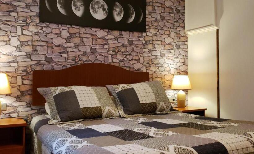 Pension Hostal Torres Del Paine 2