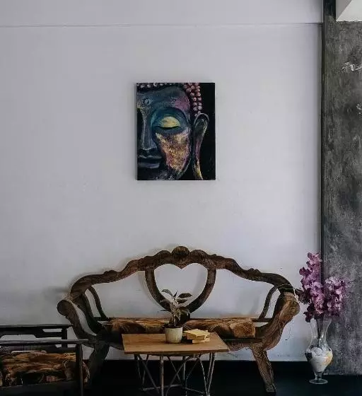 Majatalo Karu S Place