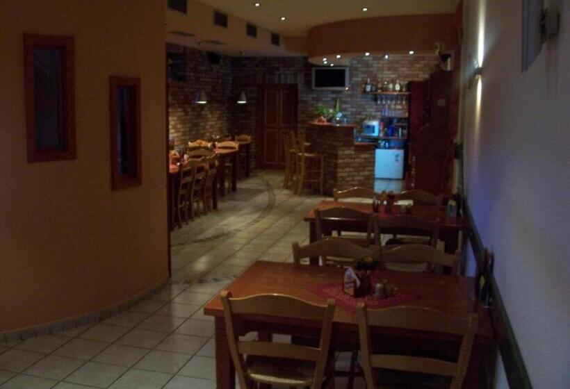 ペンション Penzion Chanos