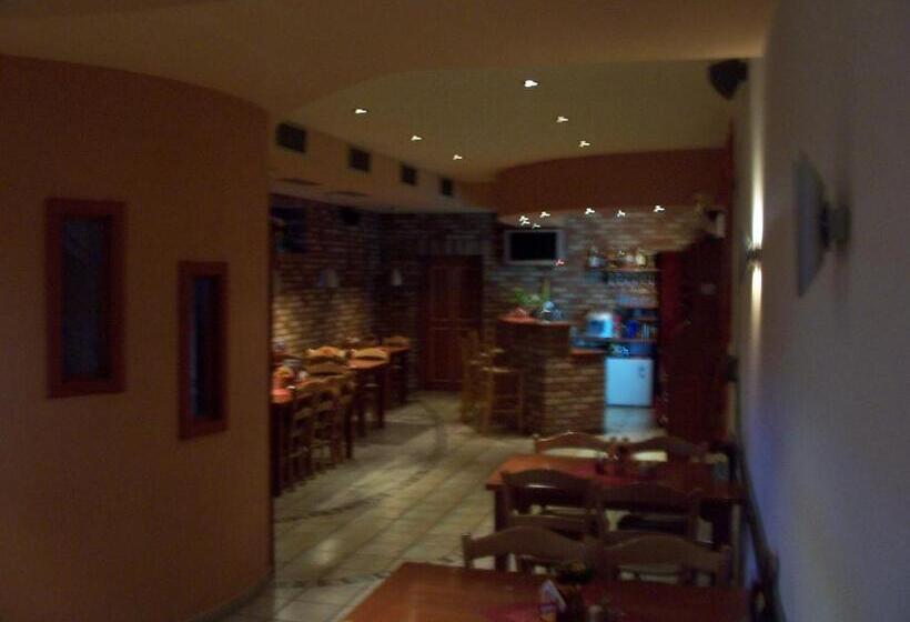 ペンション Penzion Chanos