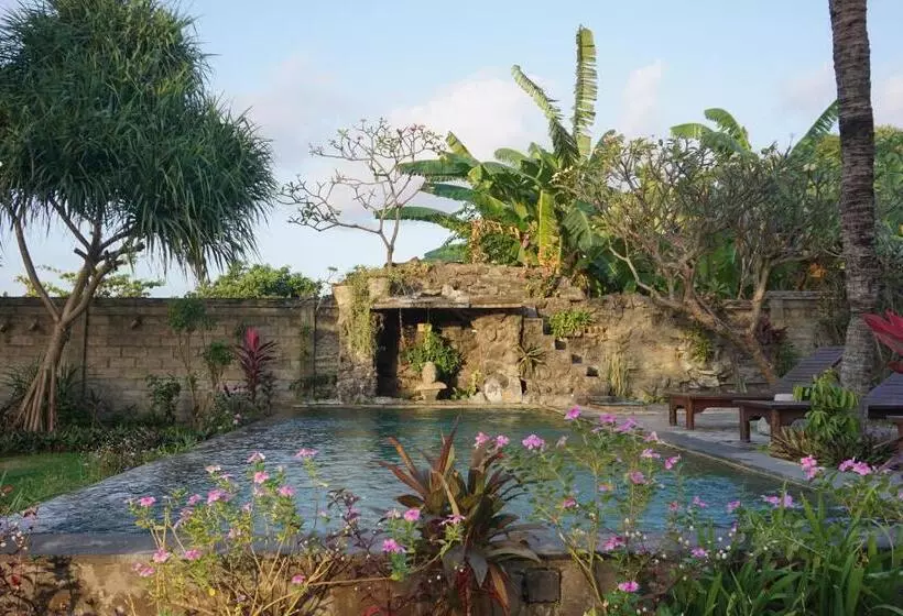 Majatalo Pondok Bali Sea View Bungalow