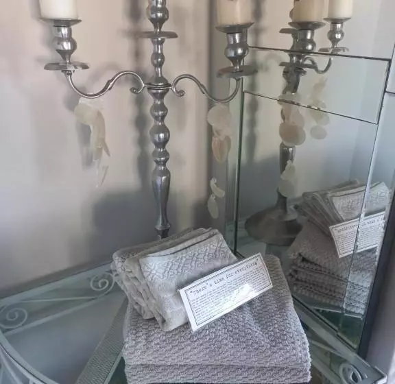 Majatalo Whale Rock Guest House