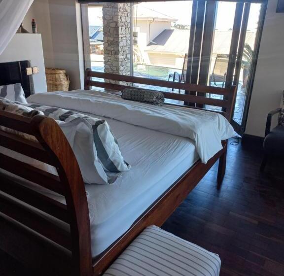 بنسيون Whale Rock Guest House