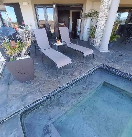 Majatalo Whale Rock Guest House