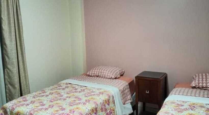 Отель Jomaley Real