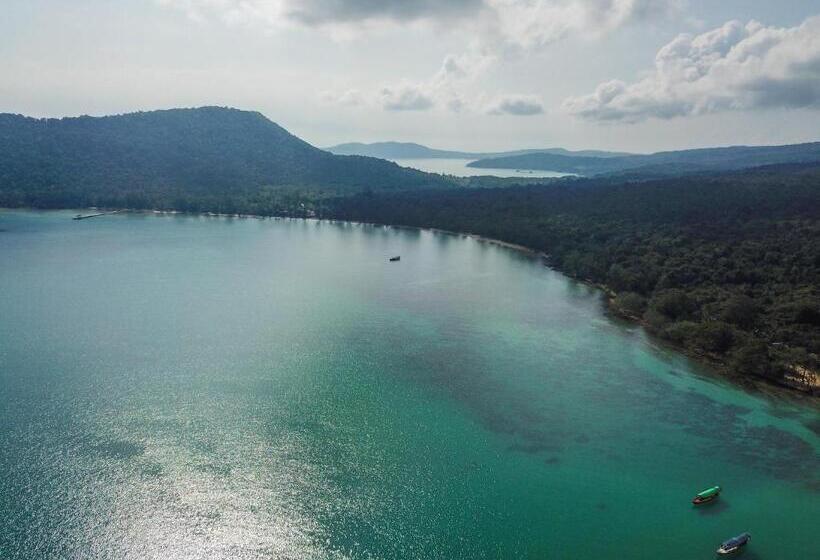 استراحتگاه Easy Tiger Garden Bungalows   By Beach House Cambodia