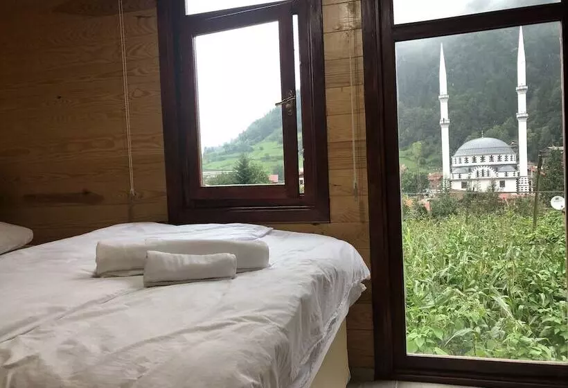 هتل Cerrahpasa Suite