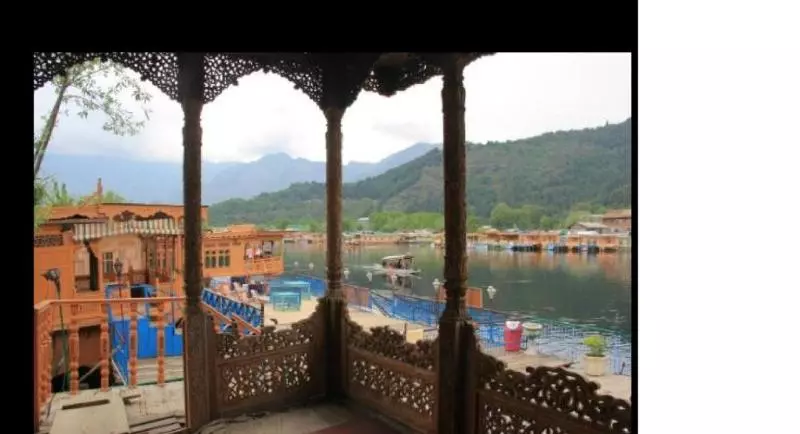 ホテル De Laila House Boat
