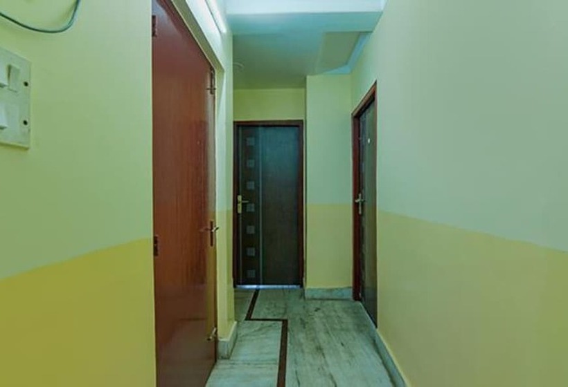 هتل Fabexpress Yatika Residency