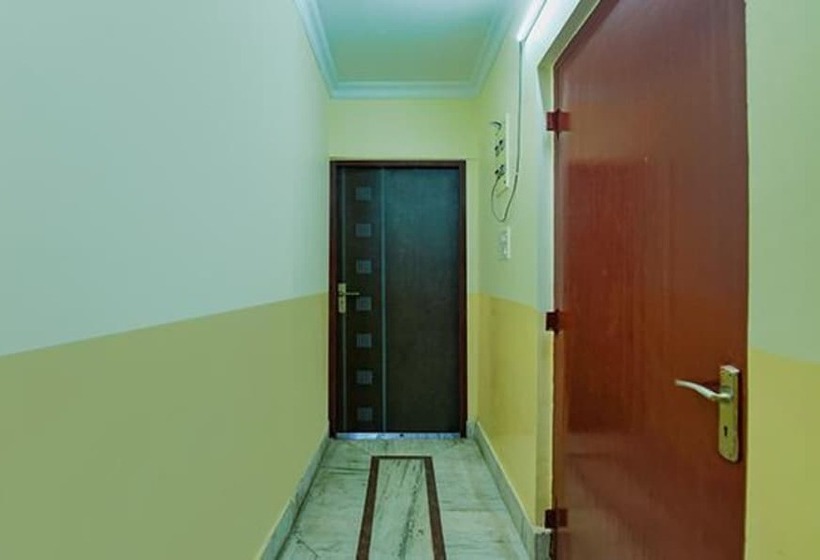 هتل Fabexpress Yatika Residency