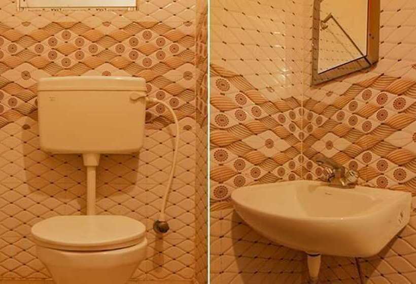 هتل Fabexpress Yatika Residency