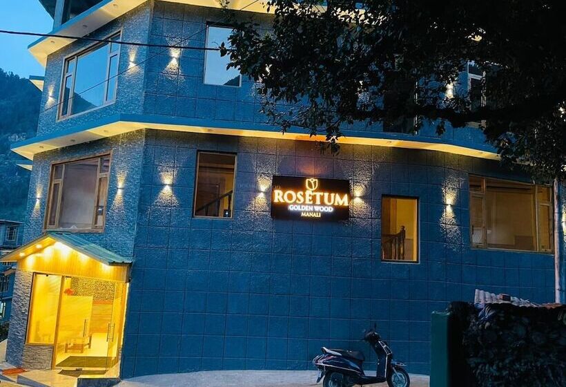 Отель Golden Wood Manali