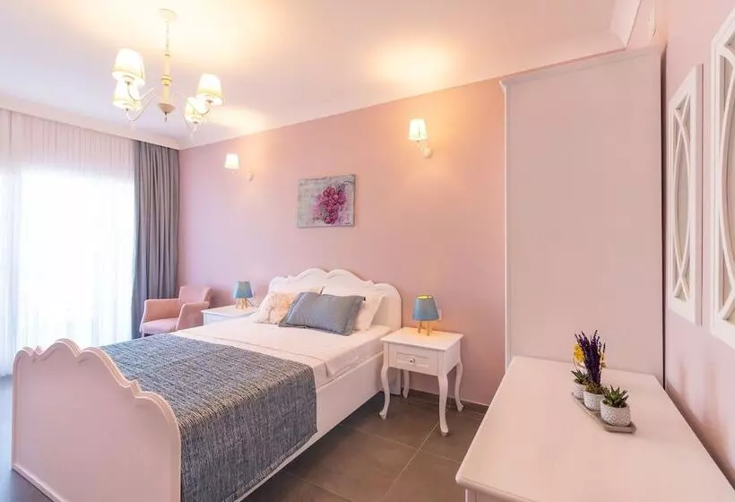 Hotelli Lavinya Selimiye Buotique