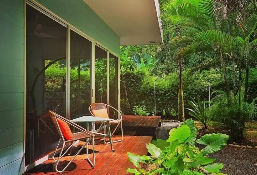 ホテル Ojochal Gardens Villas