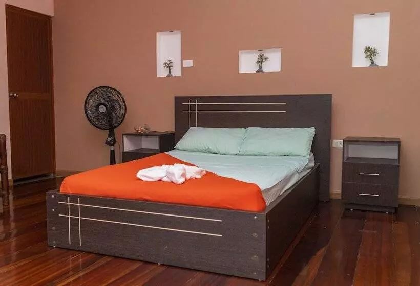 ホテル Piranha Ecolodge