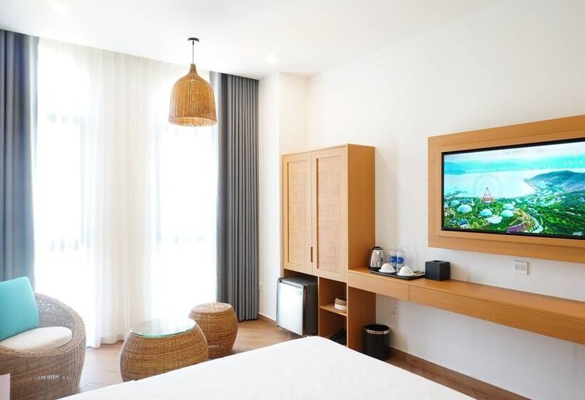 Solea Hotel Grand World Phu Quoc